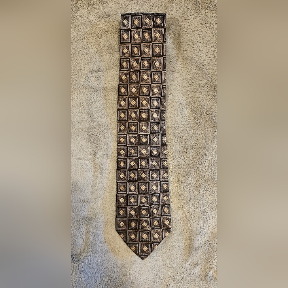 PRONTO UOMO COUTRE Adult Black and Gold Silk Necktie